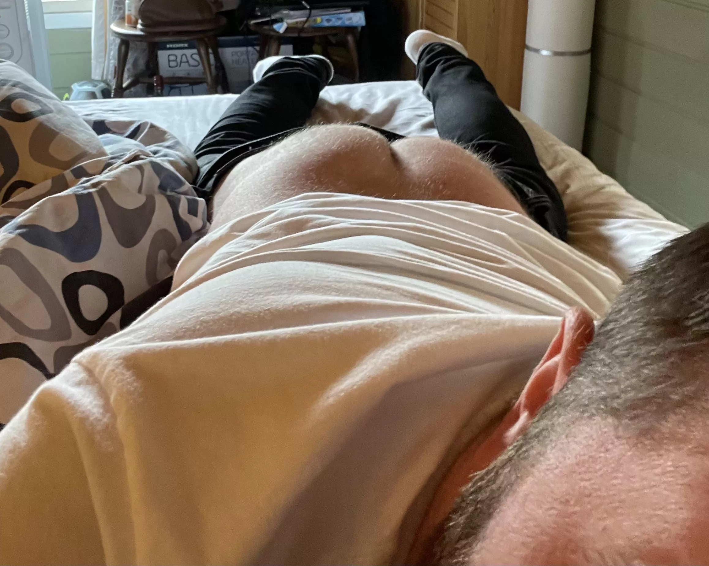 First time posting here. Is it nice and hairy?