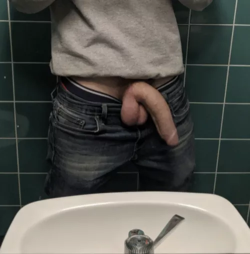 Found out my brother is bigger so need some reassurance lol