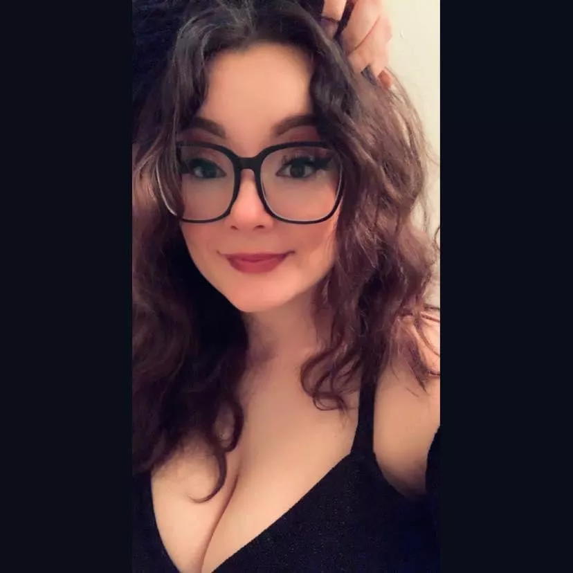 Gf went clubbing with friends dressed like this