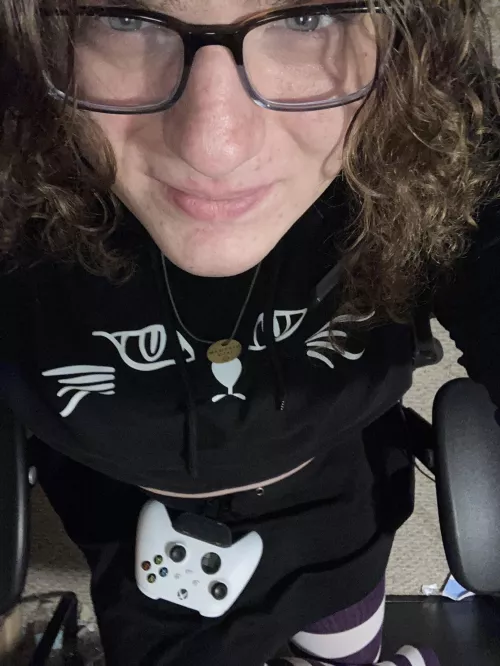 Hewwo, wanna gayme with me?