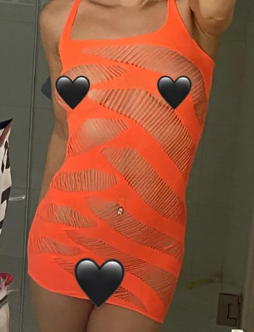 Hey daddy😉🍑 I just started an only fans🔥 Link in my account