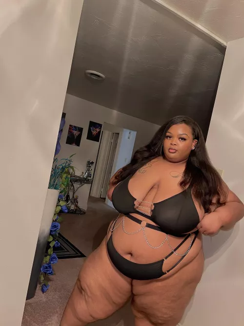 Hope everyone is having a good night 😘