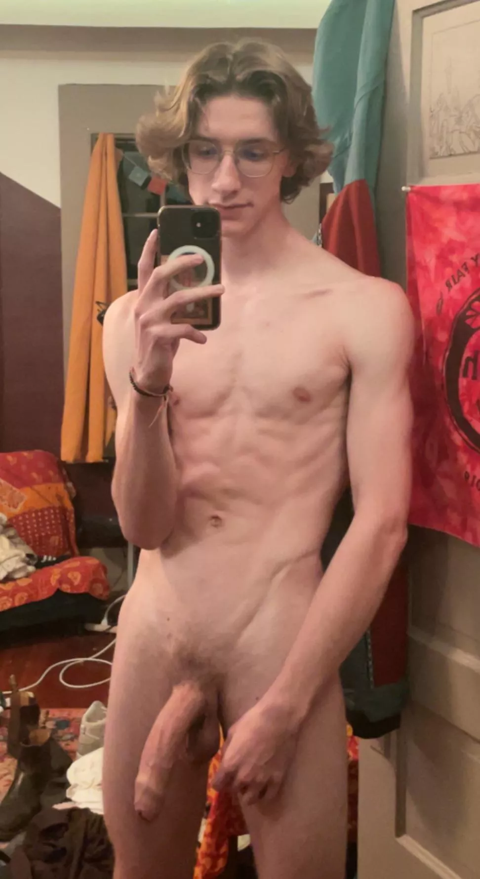 hope more than 5 ppl see this ;)