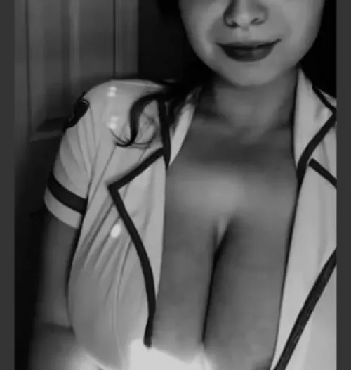 hope this is enough cleavage