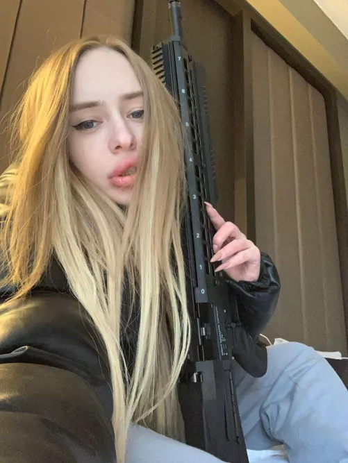 I dunno what is that gun I just make photos with ….