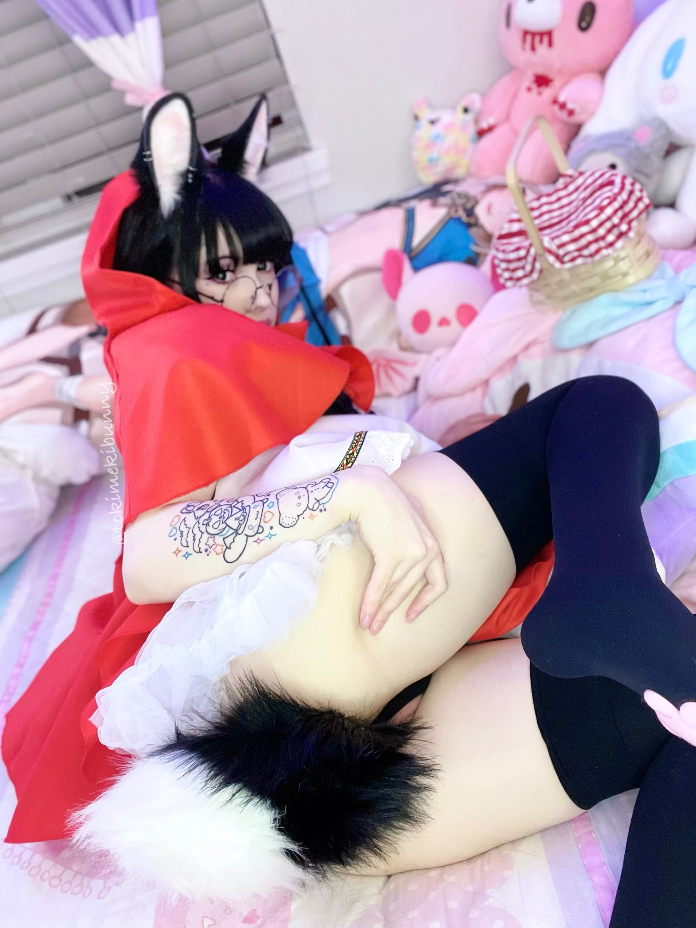 I’m lookin’ for the big bad wolf, seen him anywhere? 🐺💕