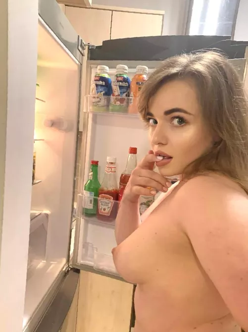 [Image]Cumm on these titties