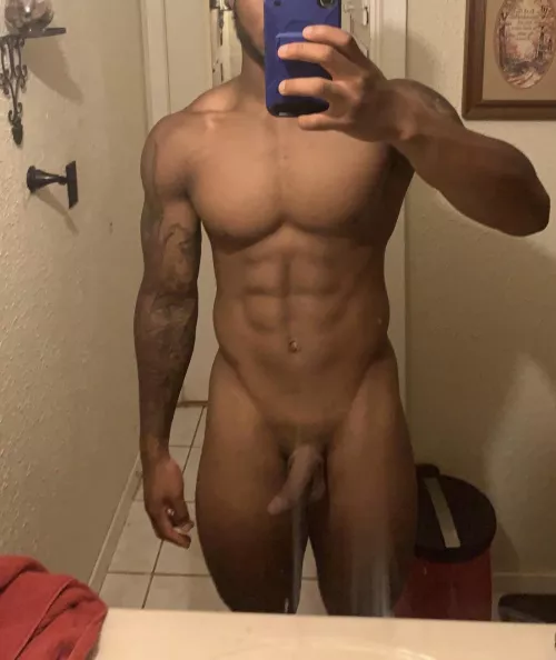 (M) 20 I love sharing this pic