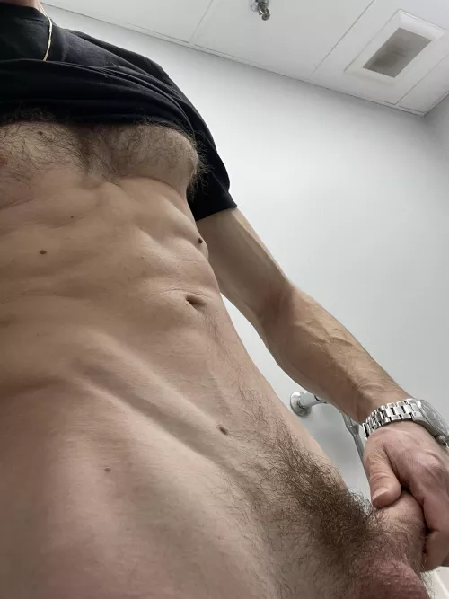 [M] 34 Hows my dad bod?