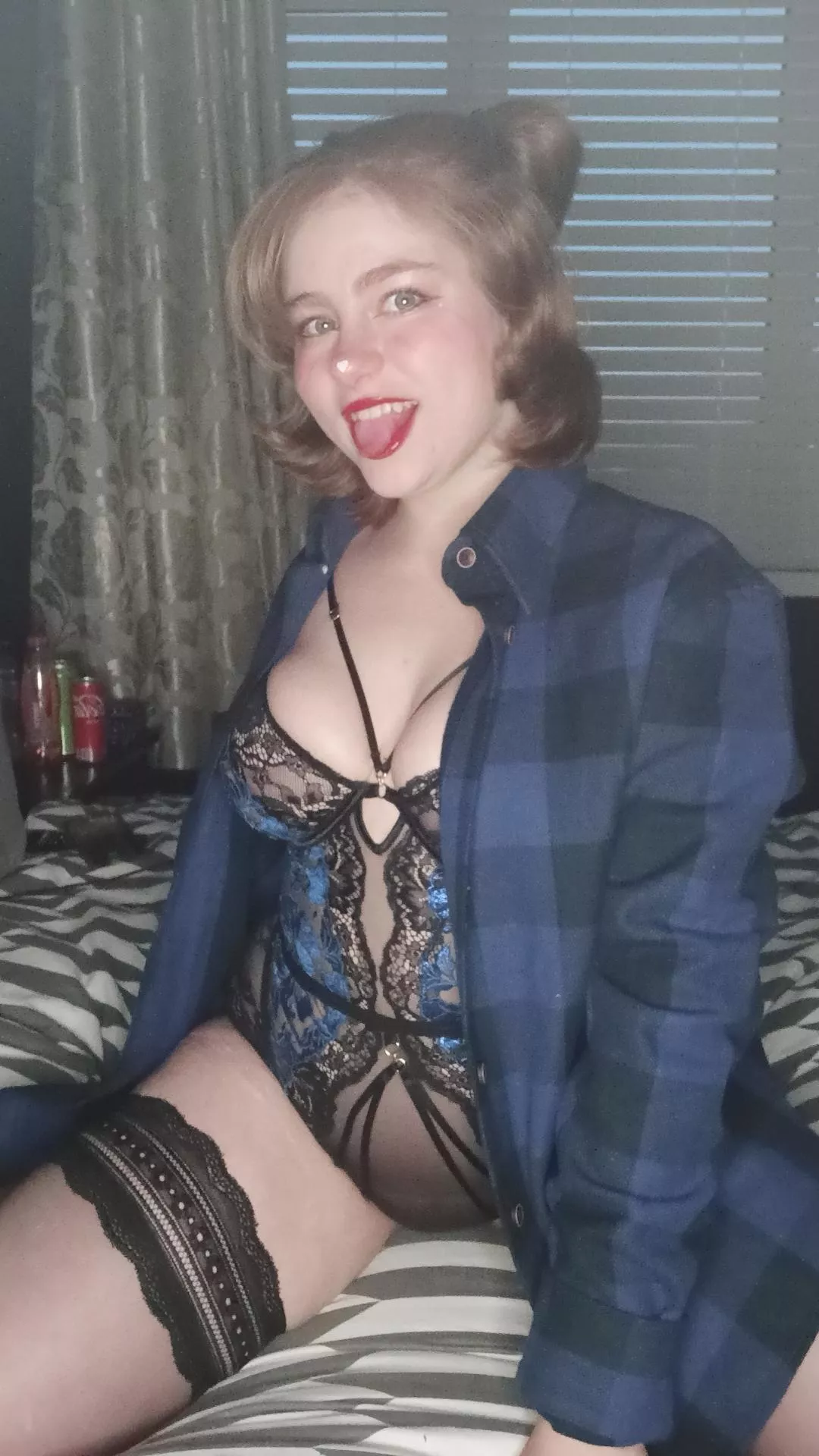 New lingerie set, what are your opinions? 🥰