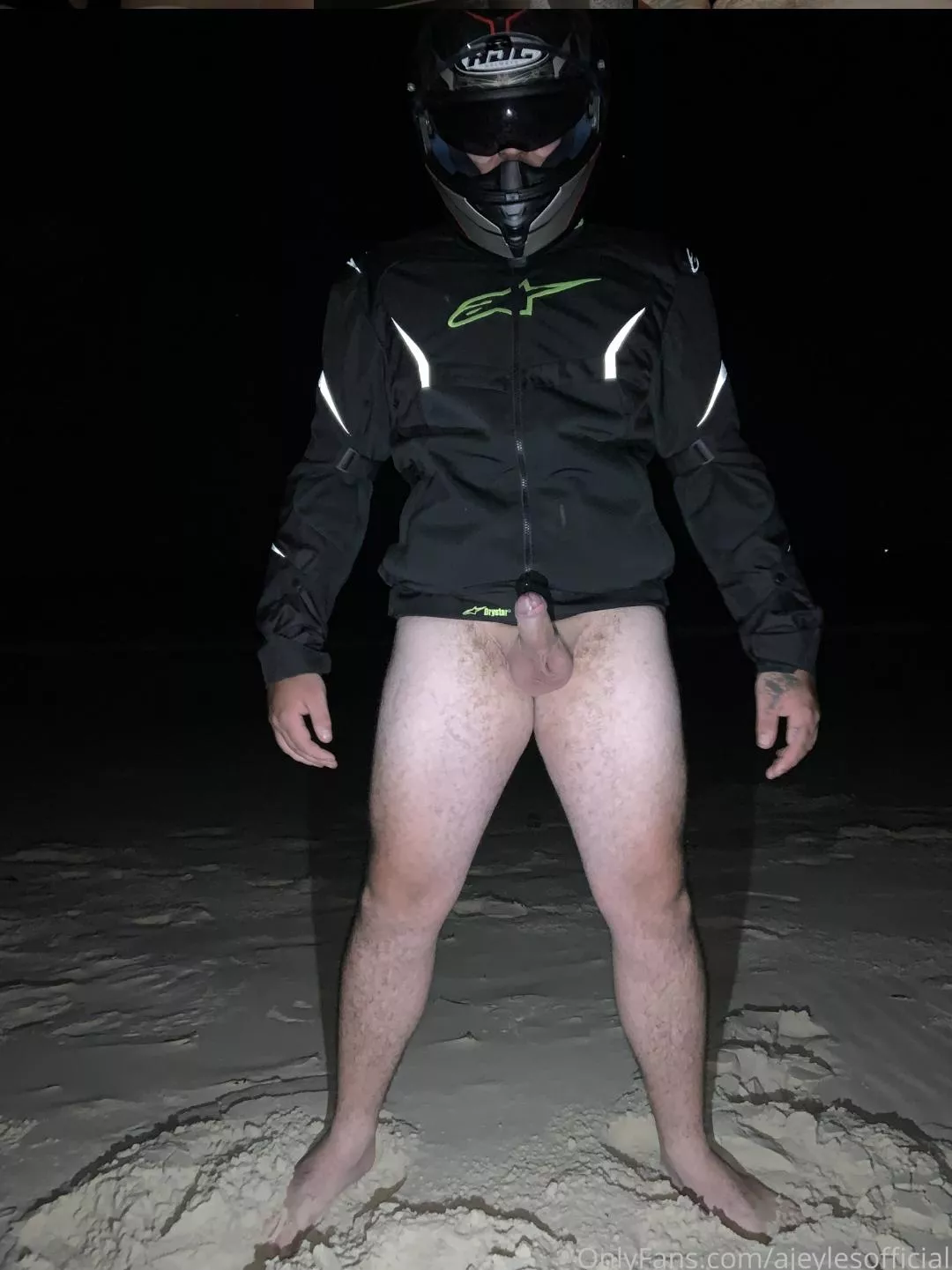 NSFW - Oh to be free 😈