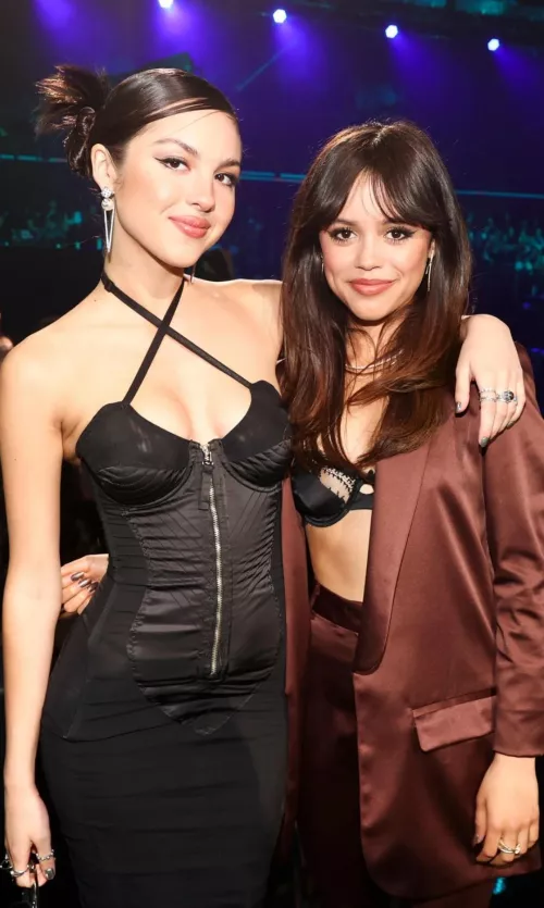 Olivia Rodrigo & Jenna Ortega
