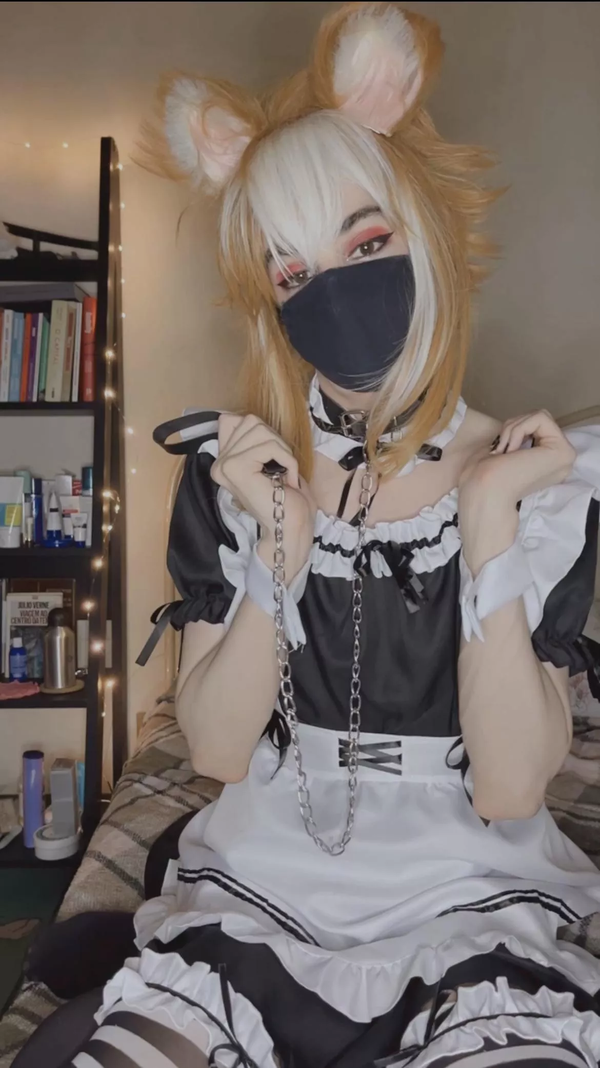 Please take your maid for a walk 👉🏻👈🏻