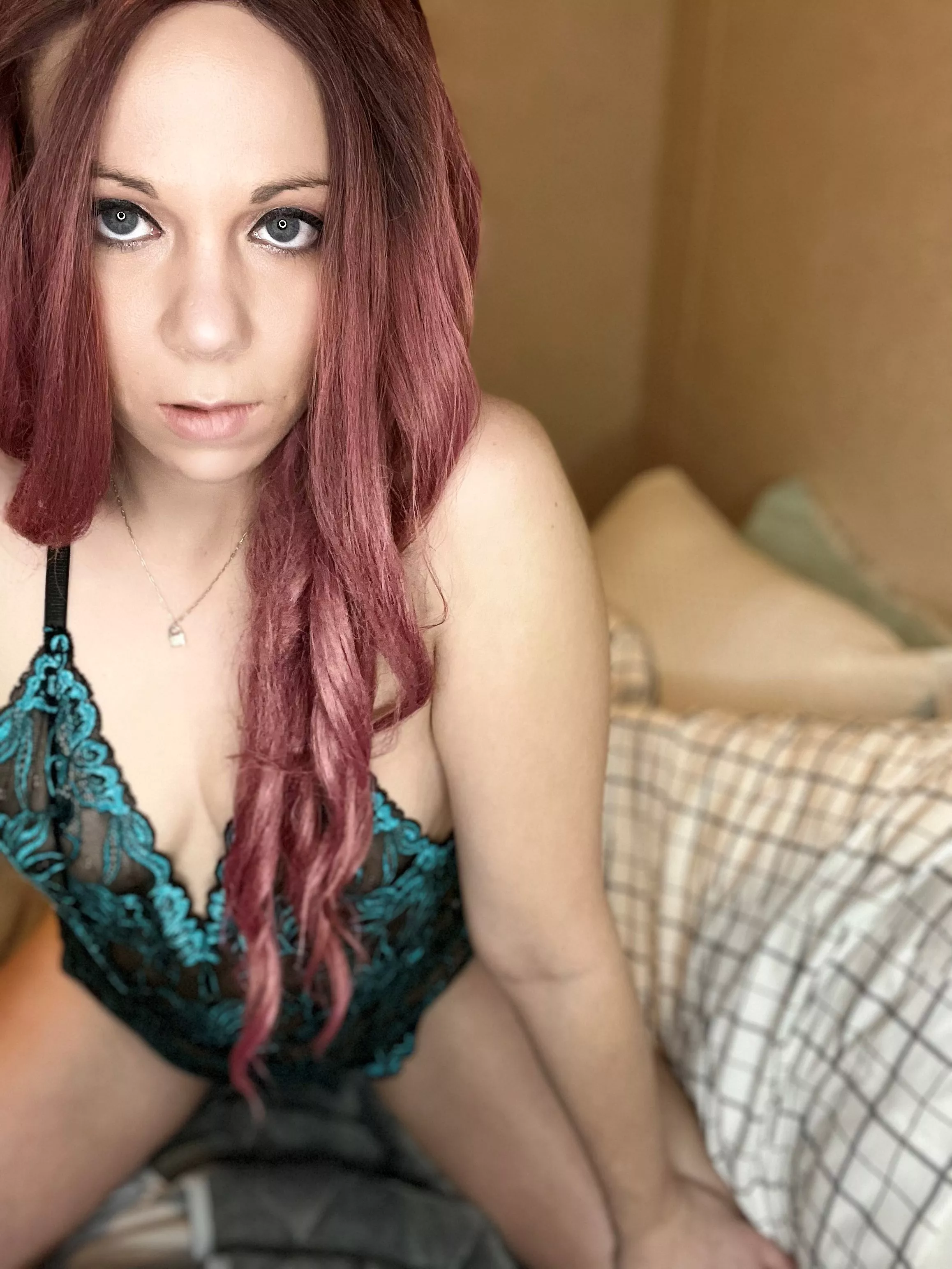 [Selling] Do you want more? 😏😉 I LIVE VERIFY! I OFFER...CUSTOMS🖤LIVE SEXTING🖤PREMADES🖤GIRLFRIEND EXERIENCE🖤USED PANTIES& MORE! KIK: NovahKnight SNAPCHAT: novvahknight TEL: novahknight1005 🖤😏🍆