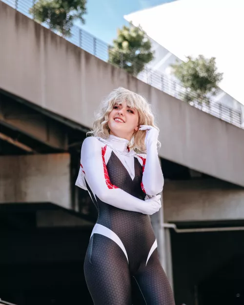 Spider Gwen cosplay | by CamCammeii