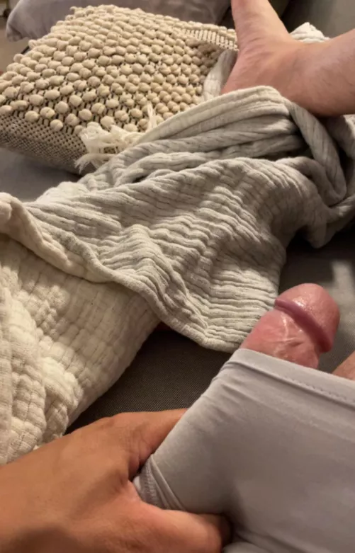 Still sooo bored… who’s talking?