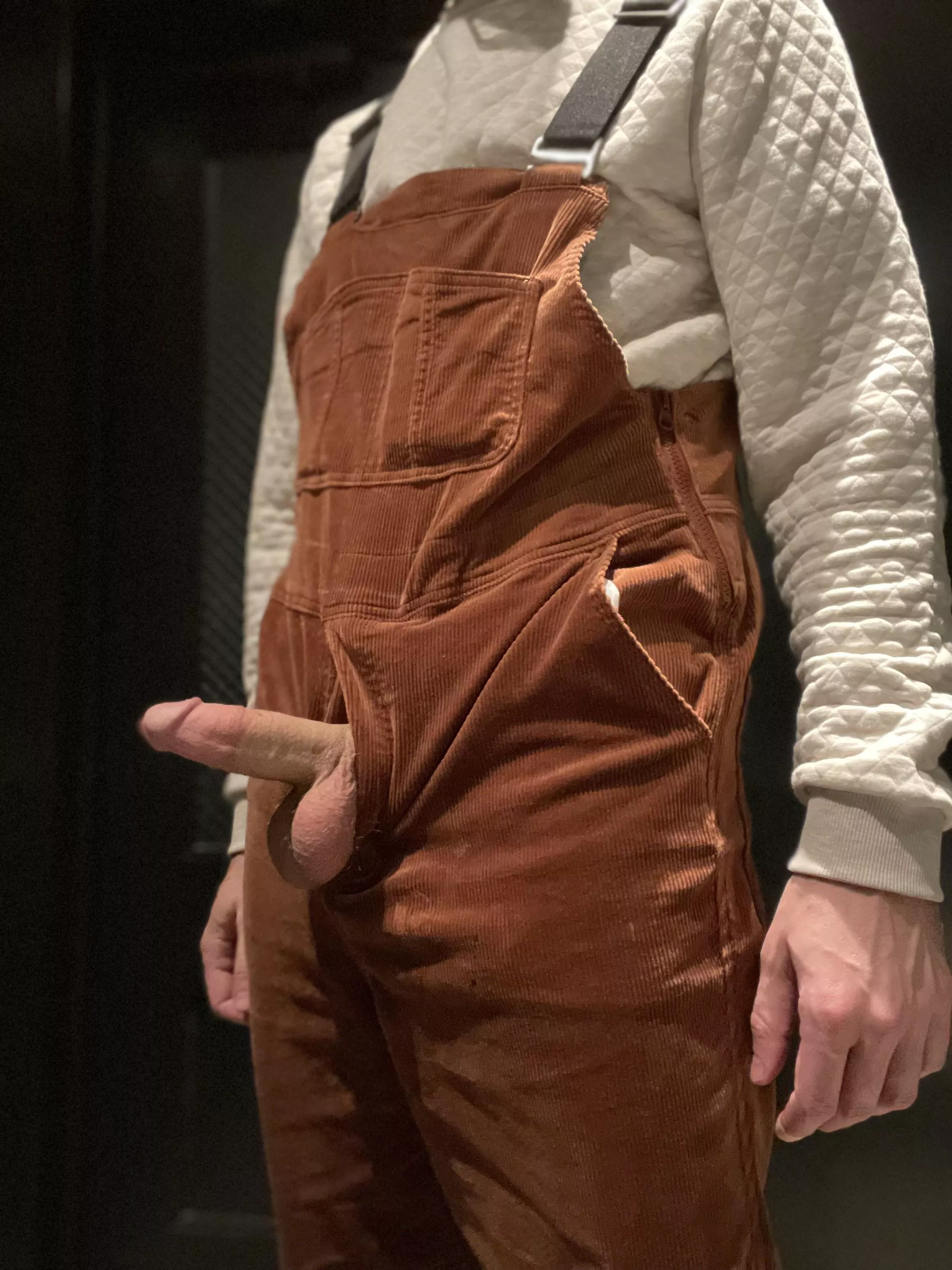 Taking advantage of fancy restaurant bathrooms