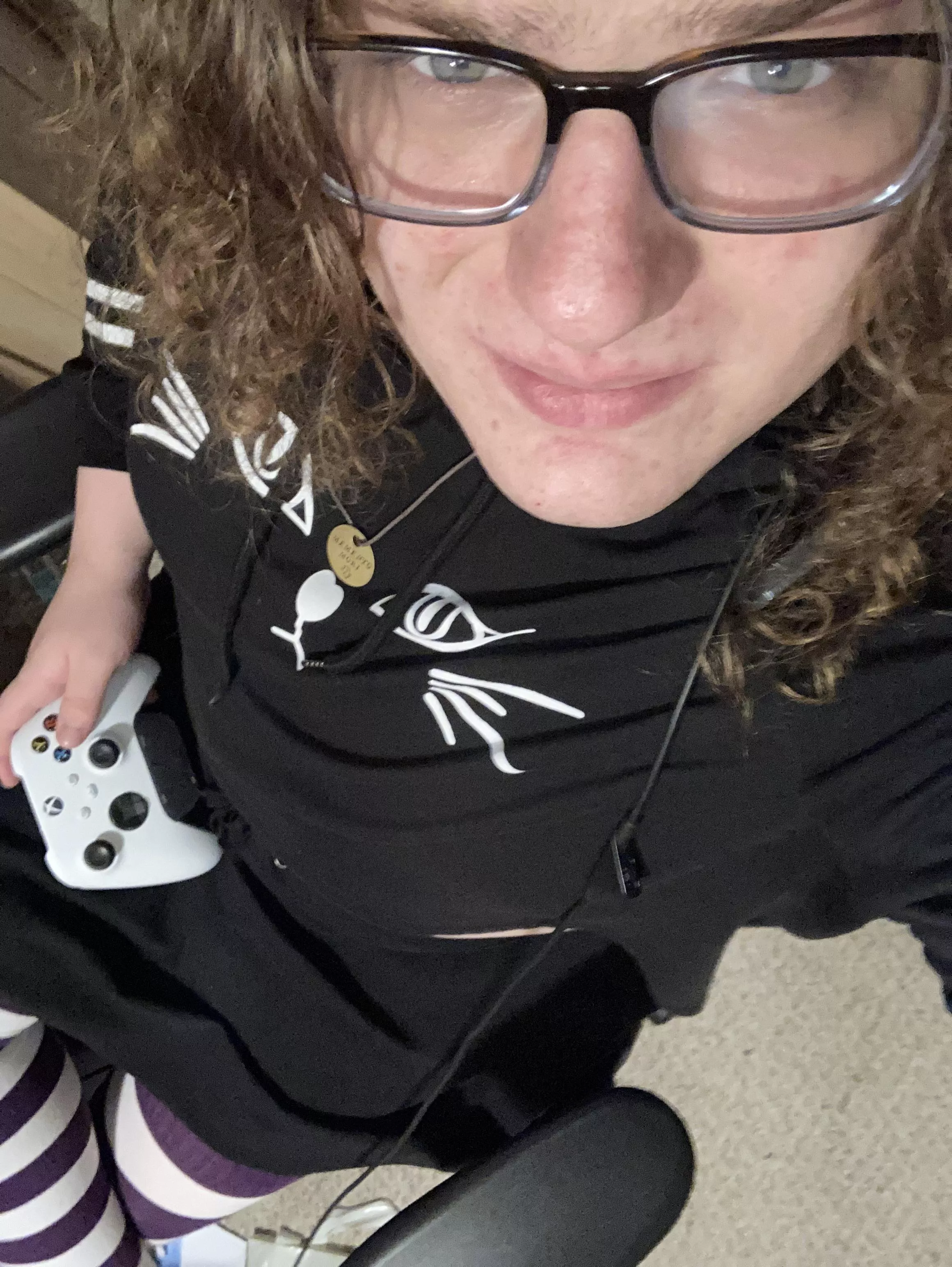 Wanna 1v1 me in cod?