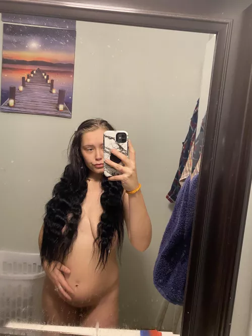 Wanna pull my hair while you pound this pregnant pussy
