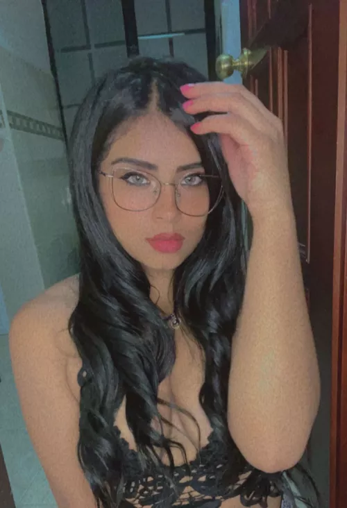 Would you fuck a cute Colombian?