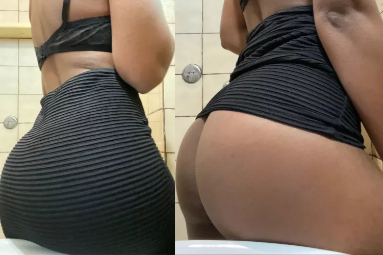 You enter the bathroom in the club and you see me doing this.. will you ms breed this black booty hole before my boyfriend comes?