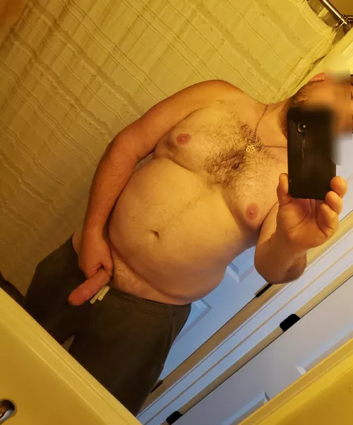 [42] Thick on humpday...