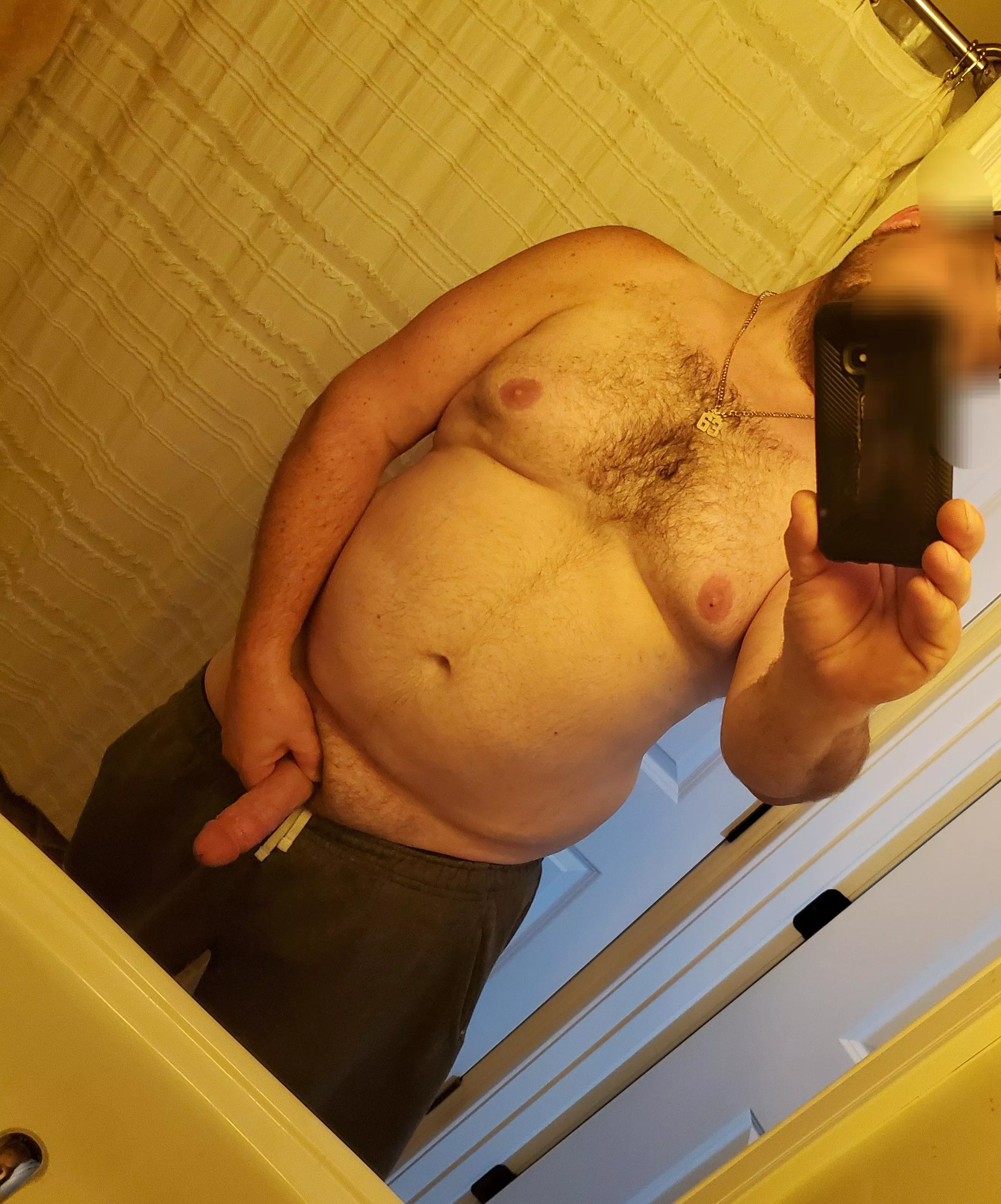 [42] Thick on humpday...