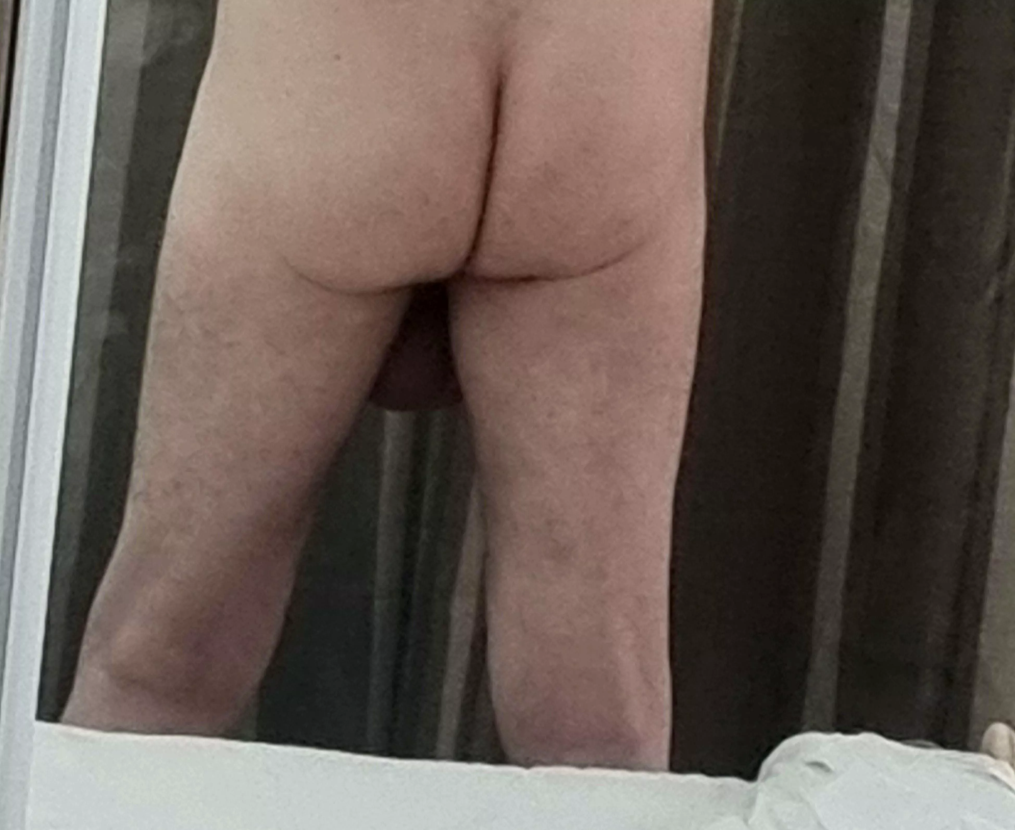 (60) daddy’s ass