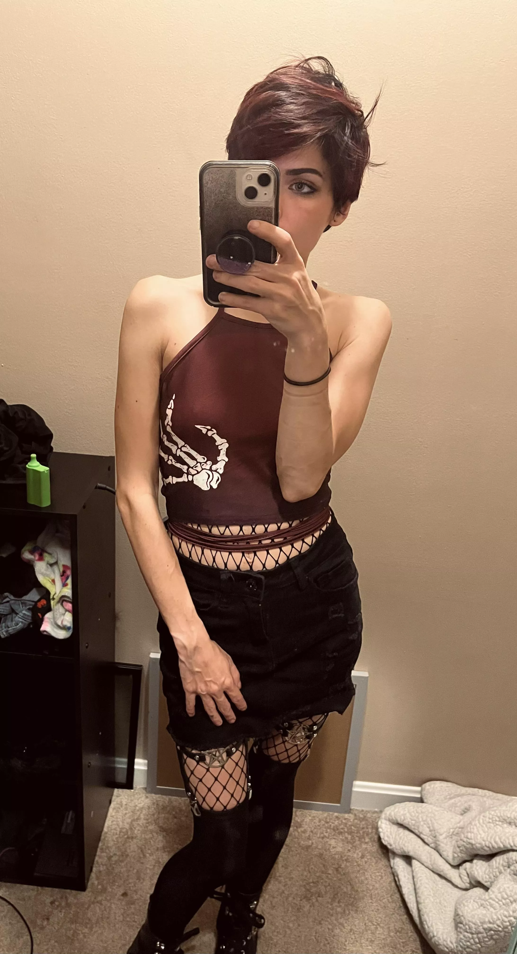 alternate, goth, emo, what’s the difference tbh; ur all sad lmao