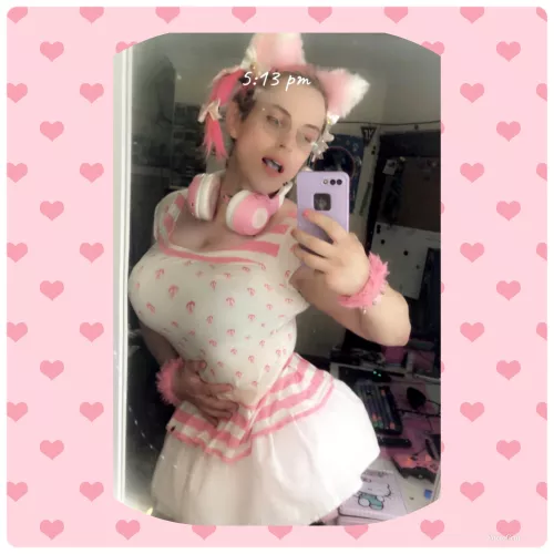 Am I UwU yet, senpai? 😳 My twitch chat says I don’t have big enough tits yet so I guess I better find a way to pull more subs so I can afford to be truuuuuly 🌸💞UwU💞🌸~* 😻