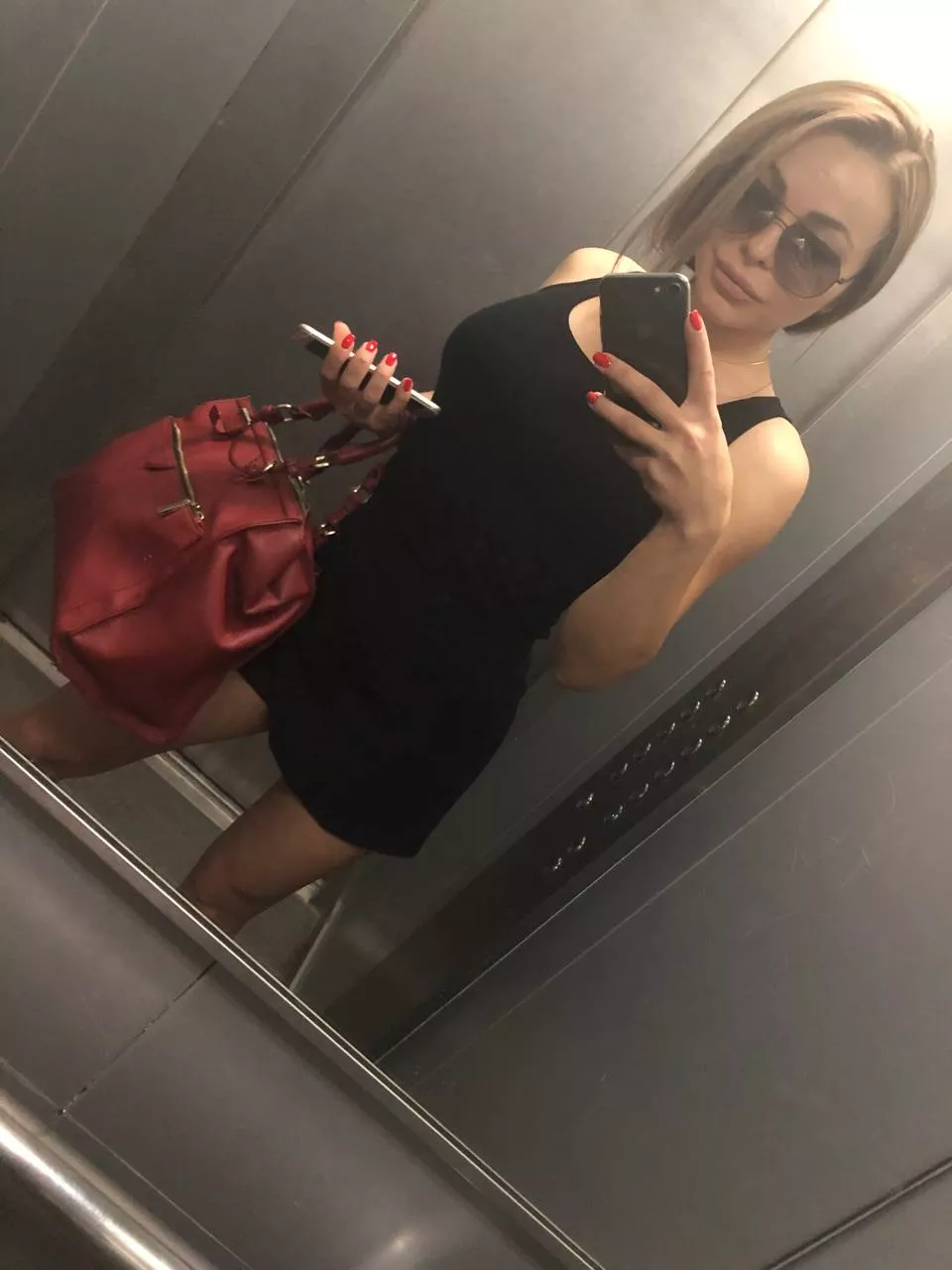 Black is suitable for me