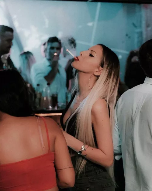 Club Smoking