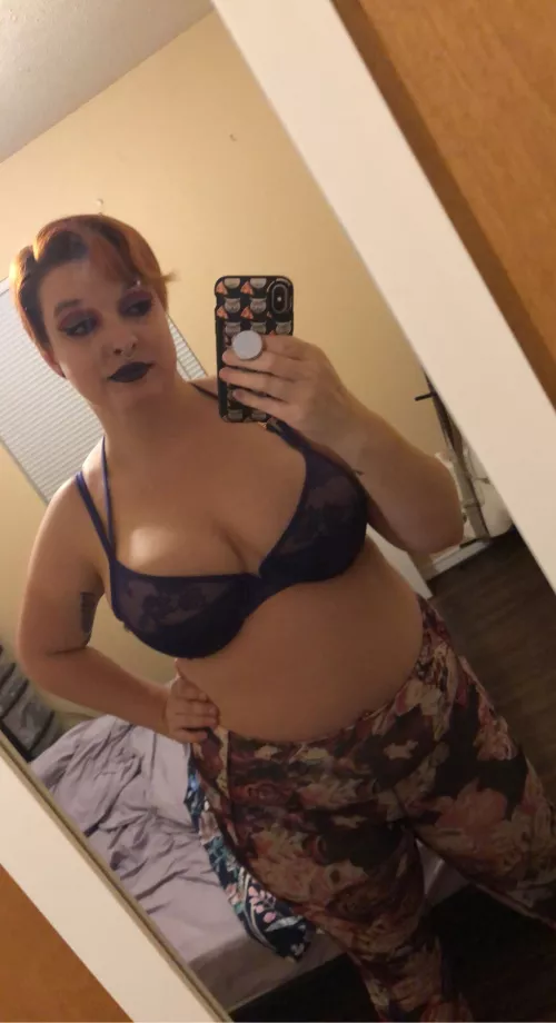 Curves like an unfinished highway