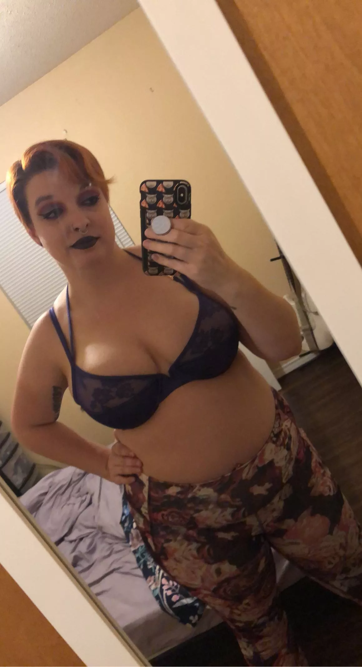 Curves like an unfinished highway