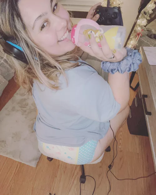 Daddy come play games with me!