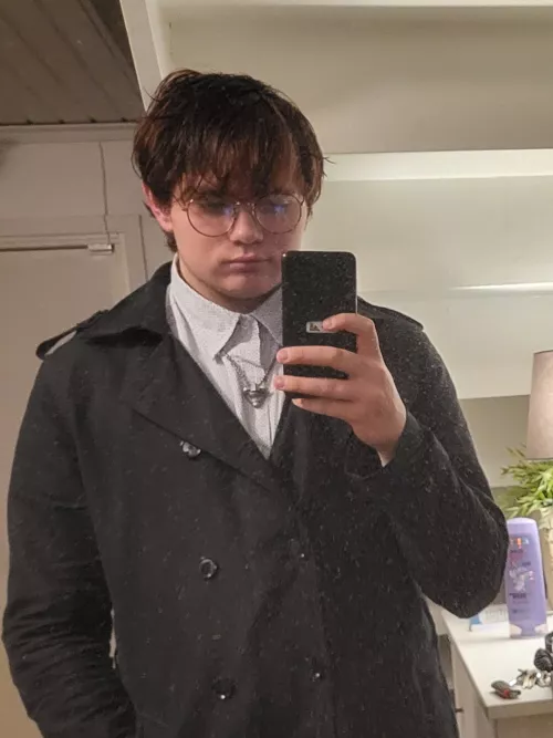 dirty mirror but I'm well dressed for once hahah