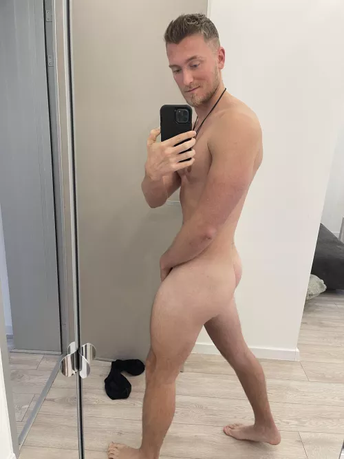 Do you like bubble butts? 😏🍑