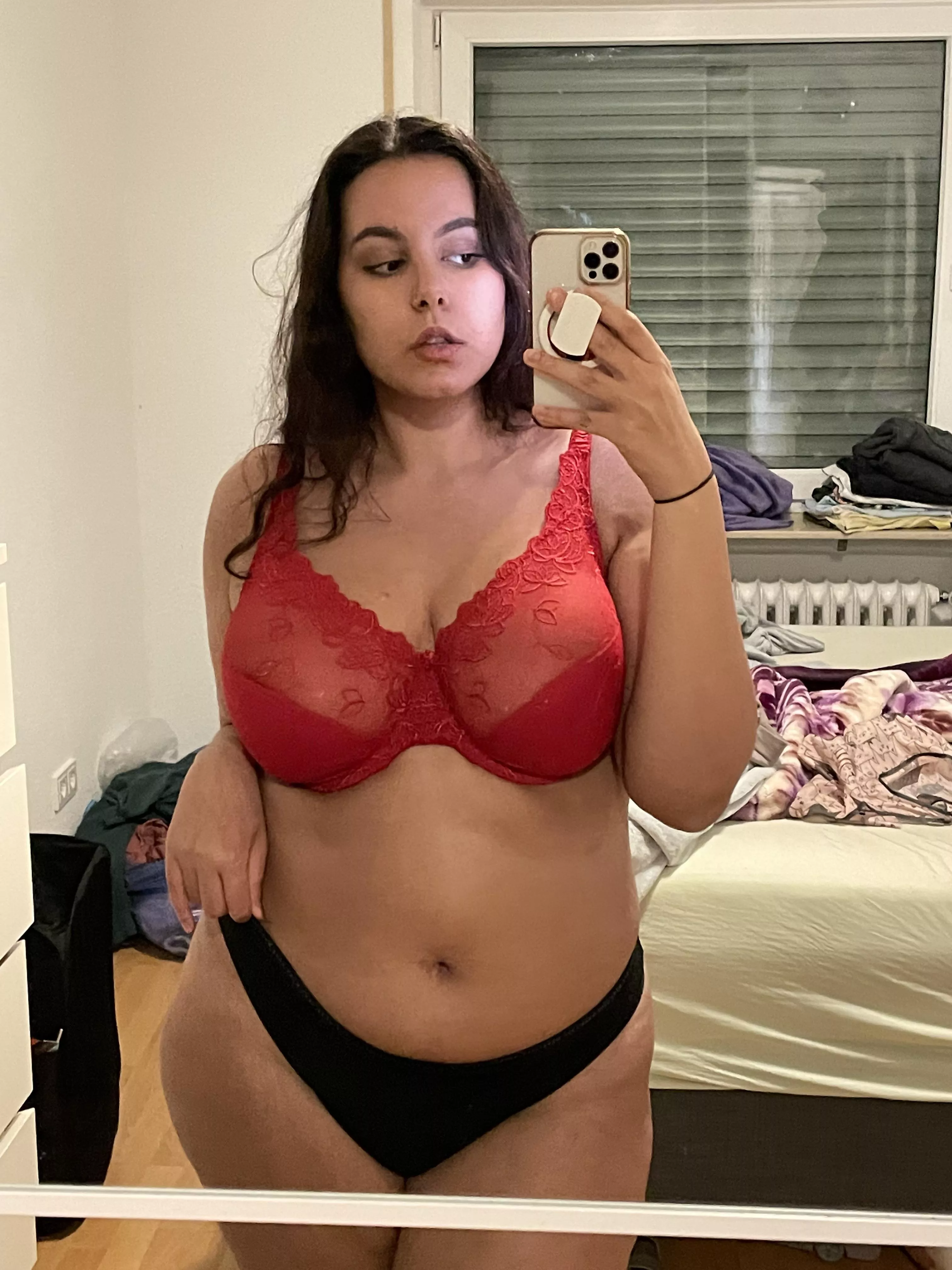 feeling pretty hot here 😜