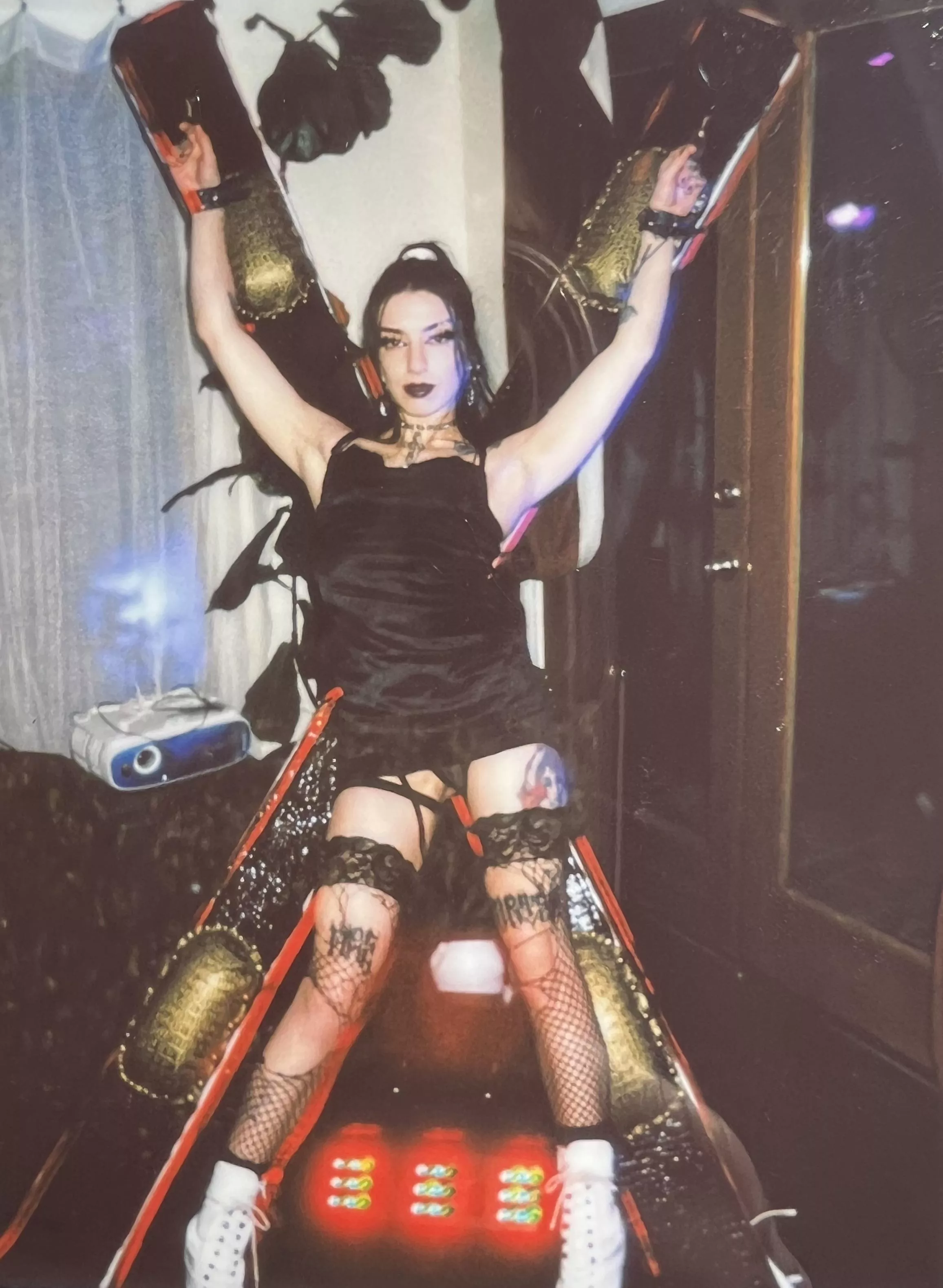 First time posting here😍 you’ll be seeing a lot of me🖤 [F]