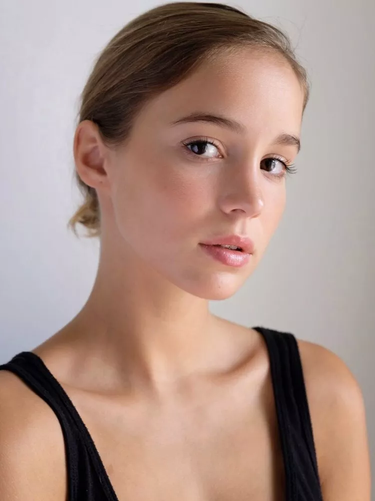 [Found] Alba Baptista