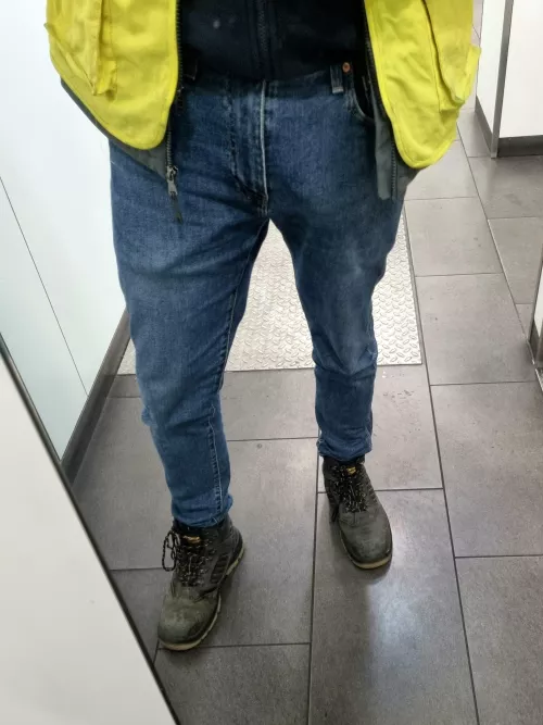 Horny and bored at work can you tell?