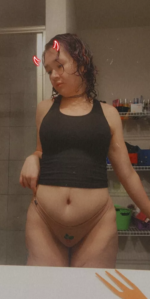 How do my panties look 👉👈