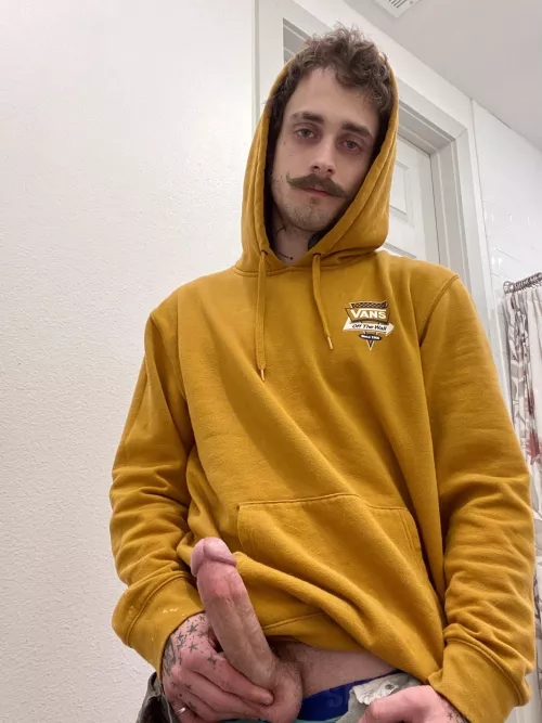 I need some tits to cum on before I go to bed 😴