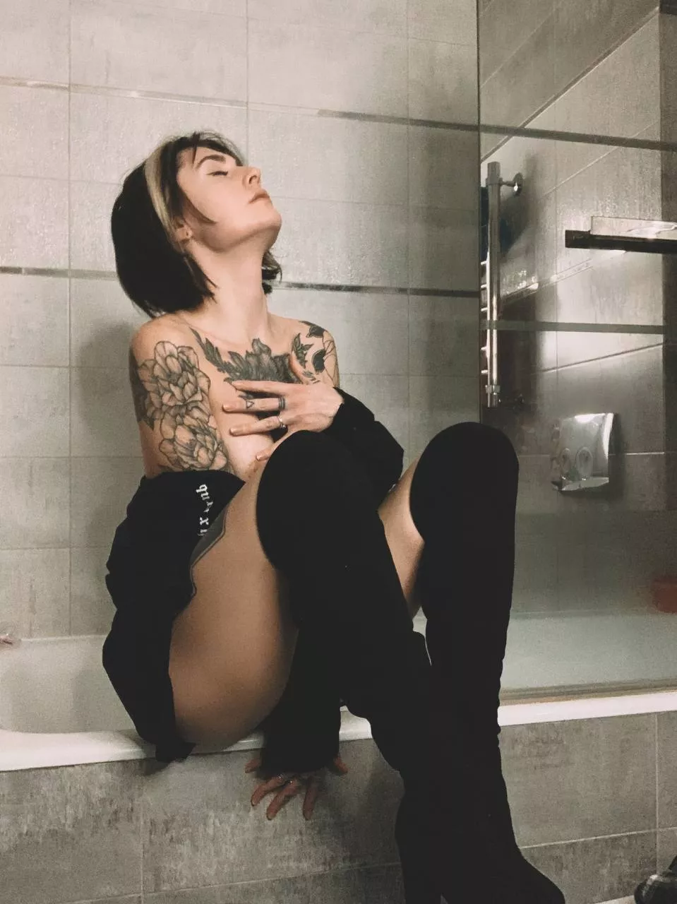 I'm hoping you'll let me ride you 😏