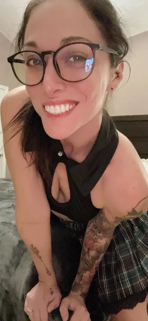 I’m ready to study your body😁