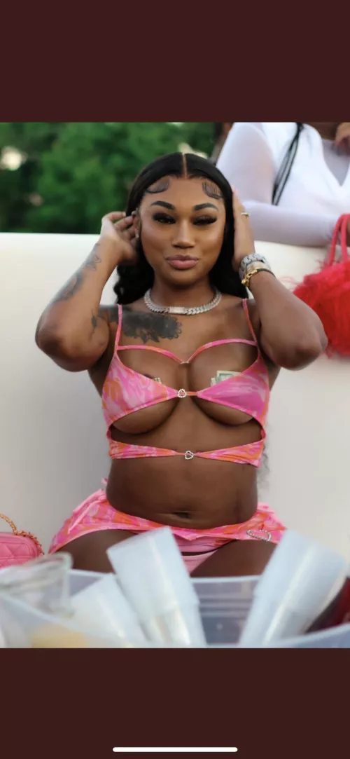 Join my Jania meshell subreddit janiaa