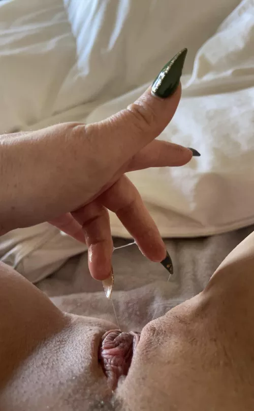 Lick them clean 💦