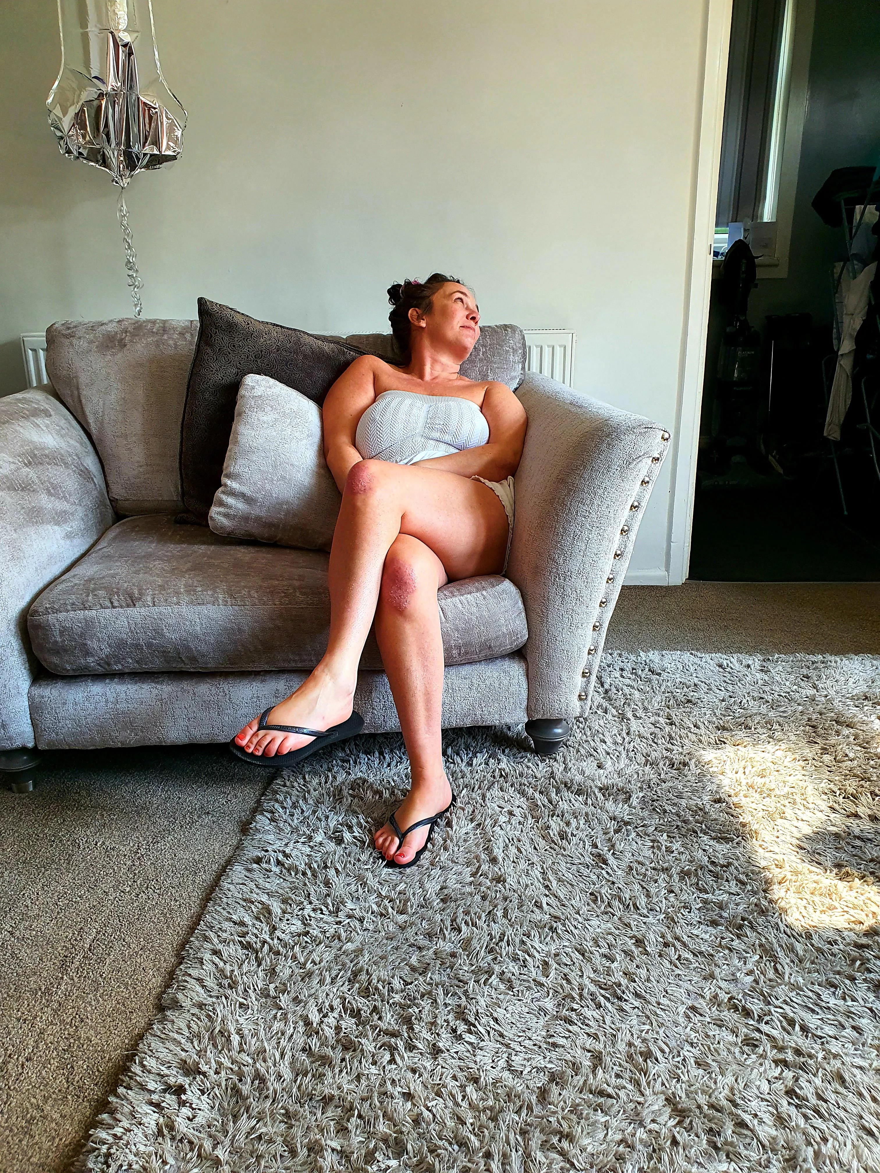 Looking for the dicks to walk in the room