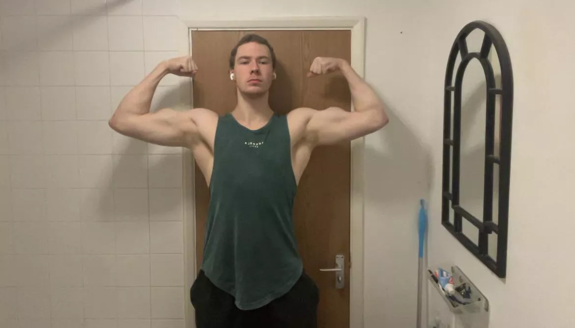 Looks like I’m on your way, how about you get on your knees and ask me nicely?