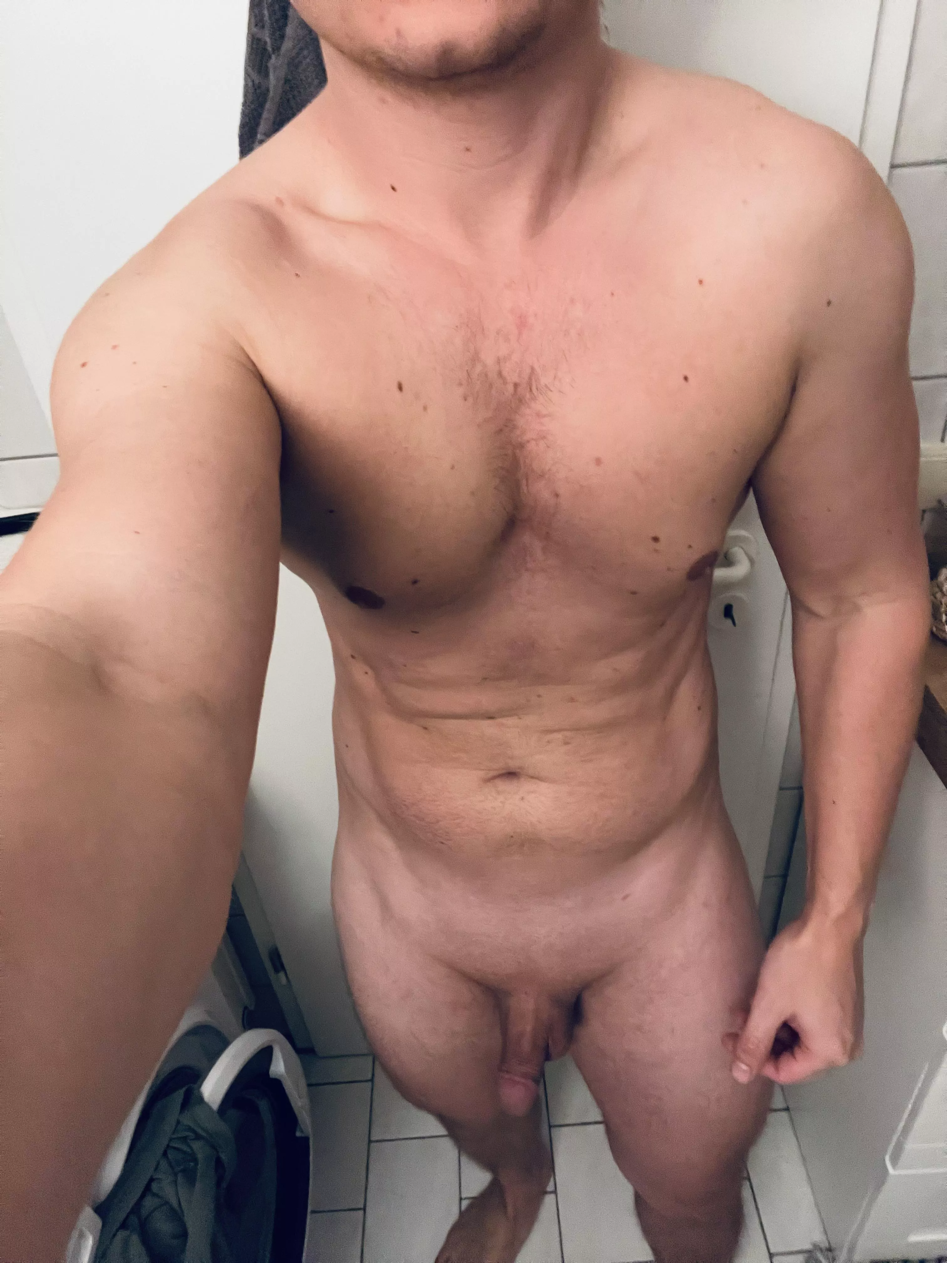 [M] [31, 90kg, 180cm] Good morning from Europe! :)